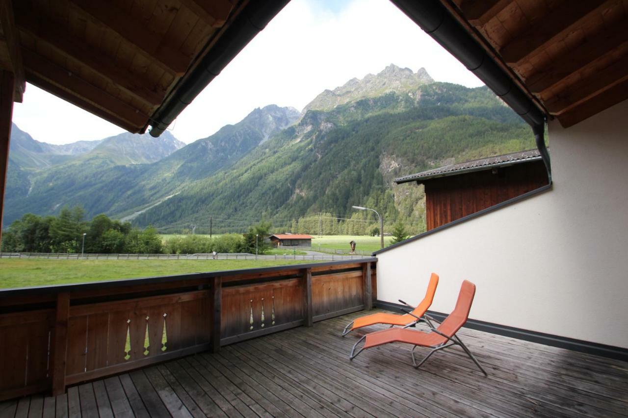 Landhaus Zell Längenfeld Exterior photo